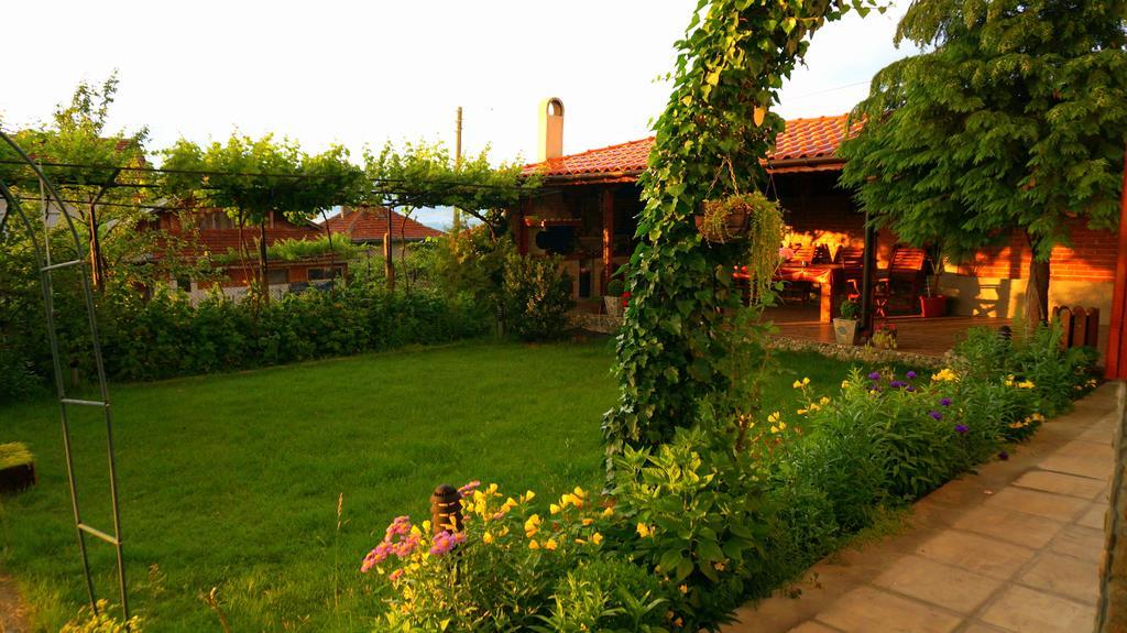 Guest House Simona Sapareva Banya ภายนอก รูปภาพ