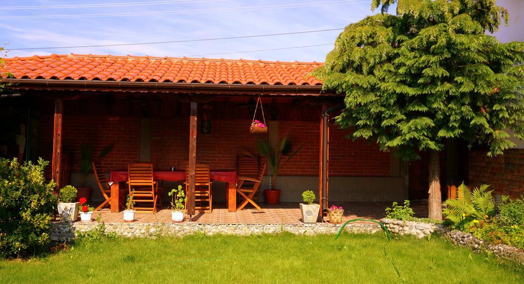 Guest House Simona Sapareva Banya ภายนอก รูปภาพ
